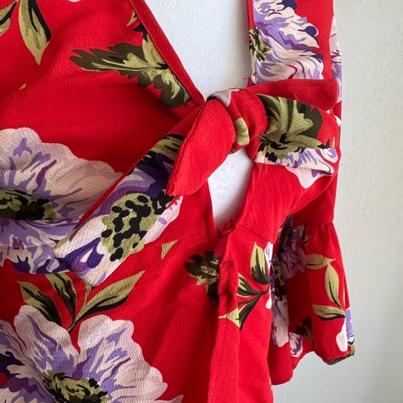 TopShop Cherry Red Floral Hawaiian Tied Wrap Cropped Blouse Womens 4 Beach - Picture 2 of 7